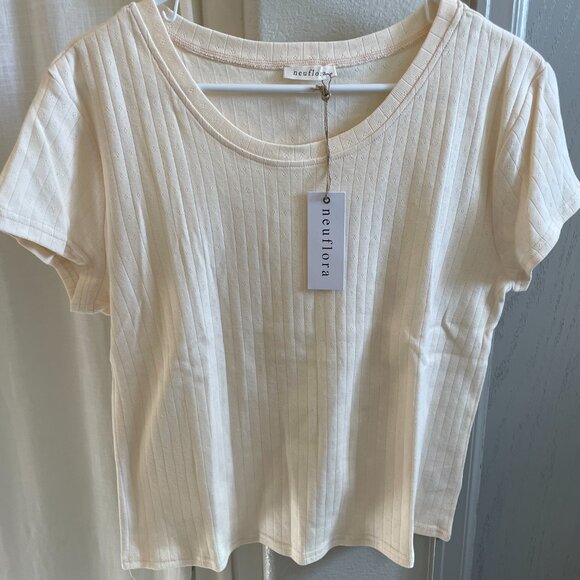 Neuflora Richland Tee NWT - Size M Blush color - Picture 2 of 5